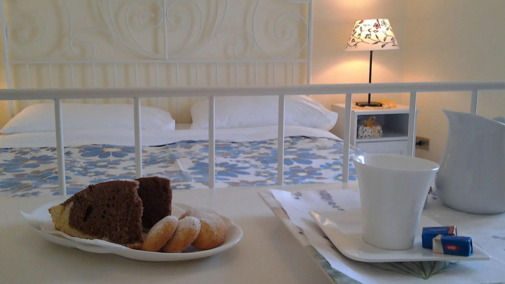 Luna Piena B&B Lecce 3*,