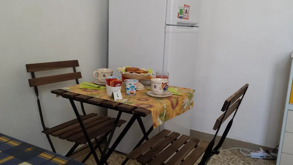 Luna Piena B&B Lecce 3*,